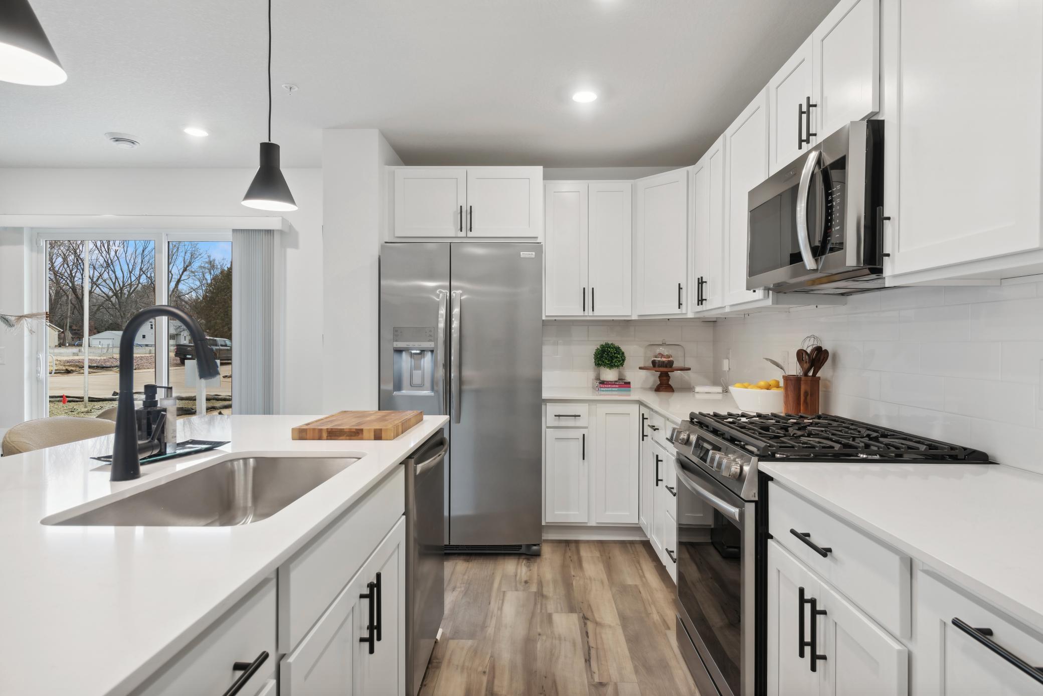 14994 Adare Way Rosemount, MN 55068 - Photo 2 of 24