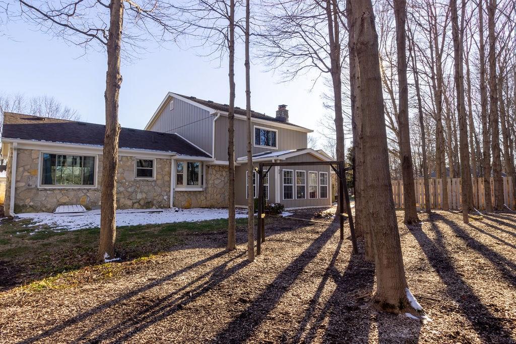 1506 Spruce Drive Carmel, IN 46033 - Photo 2 of 17