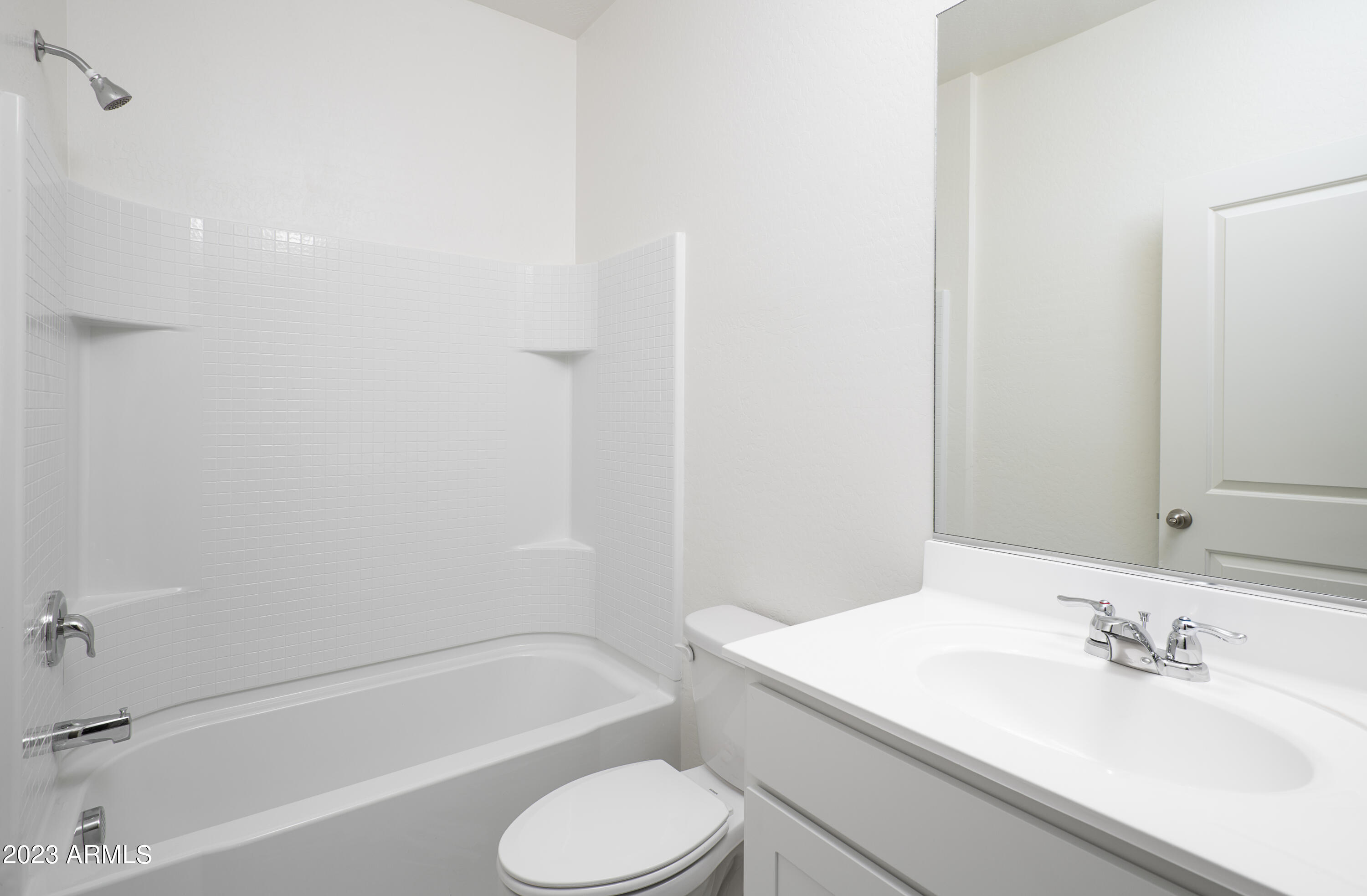 5730 West Coplen Farms Road Laveen, AZ 85339 - Photo 3 of 10 1912_prism_secondbath_7.21.21
