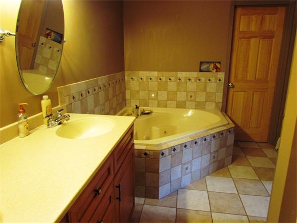 91 Stoneybrook Road Fitchburg, MA 01420 - Photo 19 of 29 Gallery Image 19