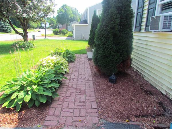 91 Stoneybrook Road Fitchburg, MA 01420 - Photo 4 of 29 Gallery Image 4