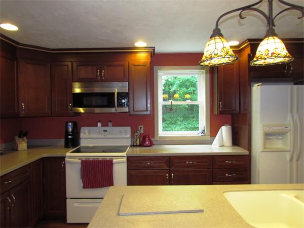 91 Stoneybrook Road Fitchburg, MA 01420 - Photo 8 of 29 Gallery Image 8