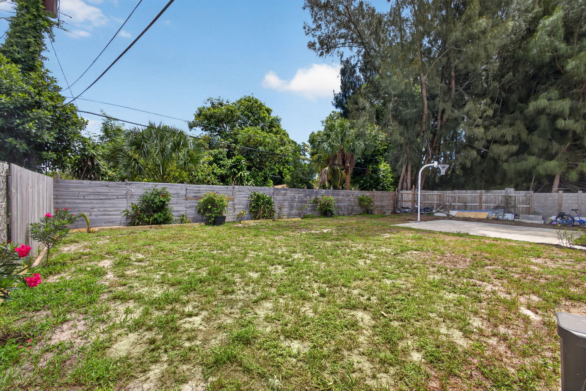 140 West 31st Court Riviera Beach, FL 33404 - Photo 54 of 59 60-web-or-mls-5D1A7634