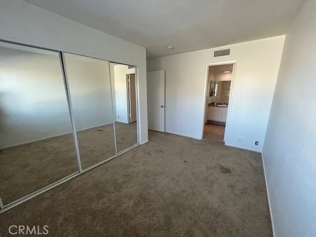 $2,595 | 51020 Eisenhower Drive, Unit 27, La Quinta, CA 92253