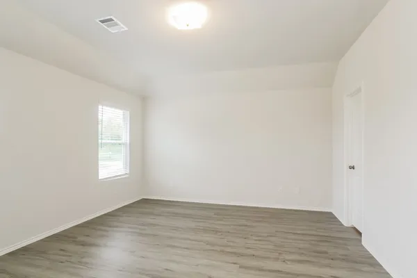 $1,880 | 135 Cooper Creek Lane, Willis, TX 77378
