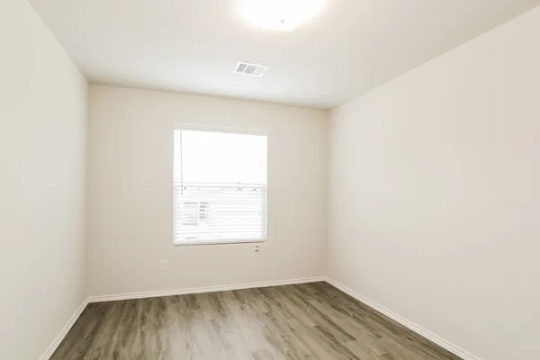 $1,880 | 135 Cooper Creek Lane, Willis, TX 77378