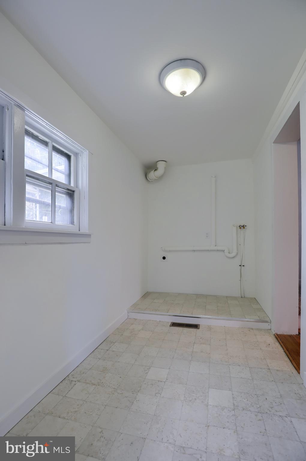 110 West Orange Street Lititz, PA 17543 - Photo 27 of 27 Gallery Image 27