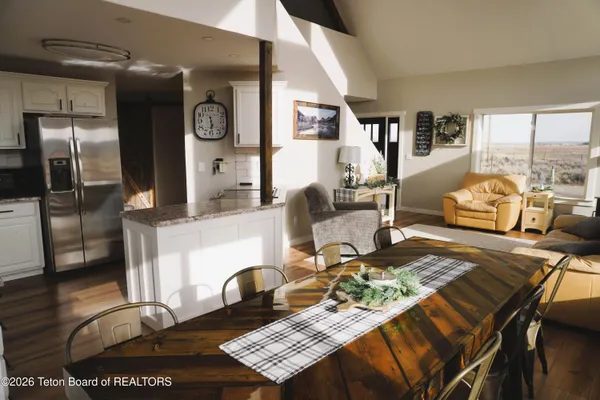 $780,000 | 9508 Hwy 191 Pinedale Wy, Pinedale, WY 82941