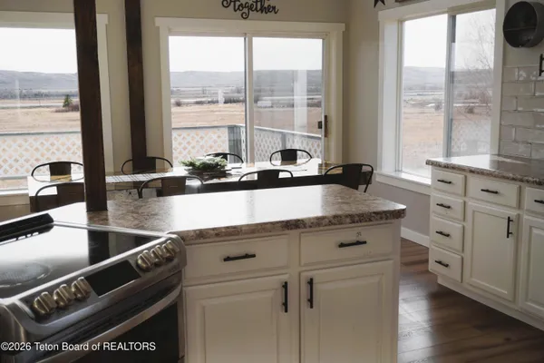 $780,000 | 9508 Hwy 191 Pinedale Wy, Pinedale, WY 82941