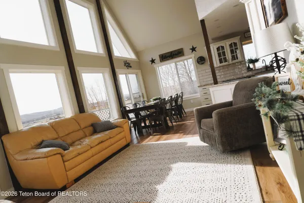 $780,000 | 9508 Hwy 191 Pinedale Wy, Pinedale, WY 82941