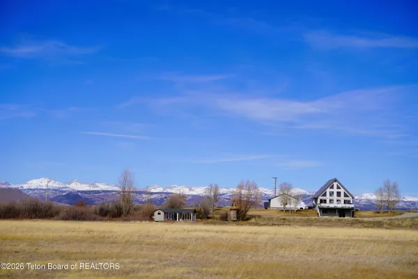 $780,000 | 9508 Hwy 191 Pinedale Wy, Pinedale, WY 82941