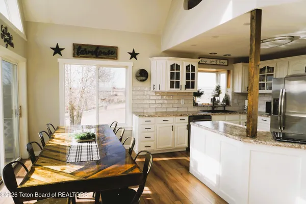 $780,000 | 9508 Hwy 191 Pinedale Wy, Pinedale, WY 82941