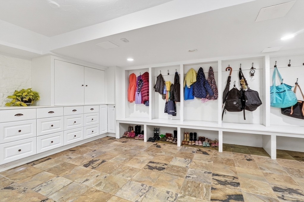 148 Weston Road Lincoln, MA 01773 - Photo 33 of 42