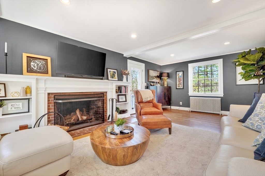 148 Weston Road Lincoln, MA 01773 - Photo 4 of 42