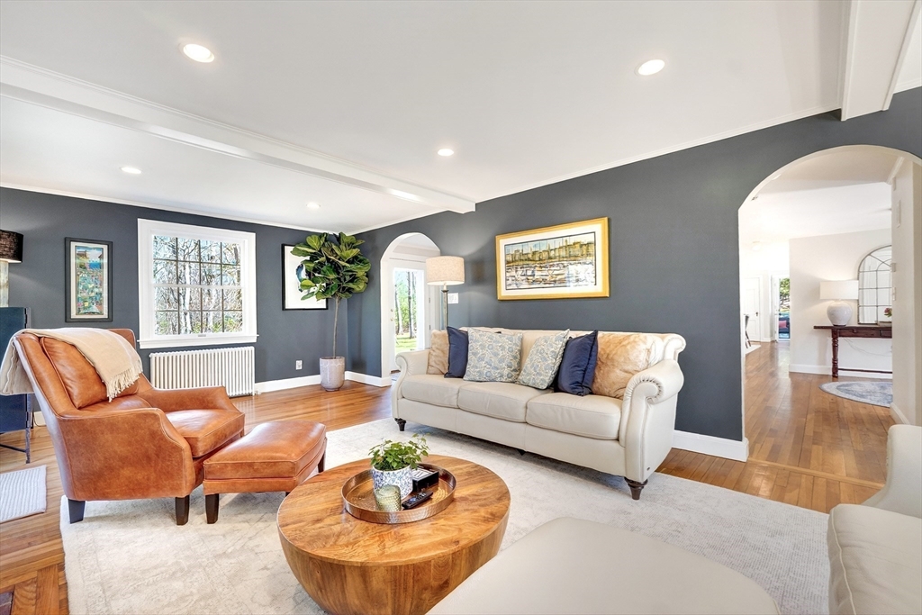 148 Weston Road Lincoln, MA 01773 - Photo 5 of 42