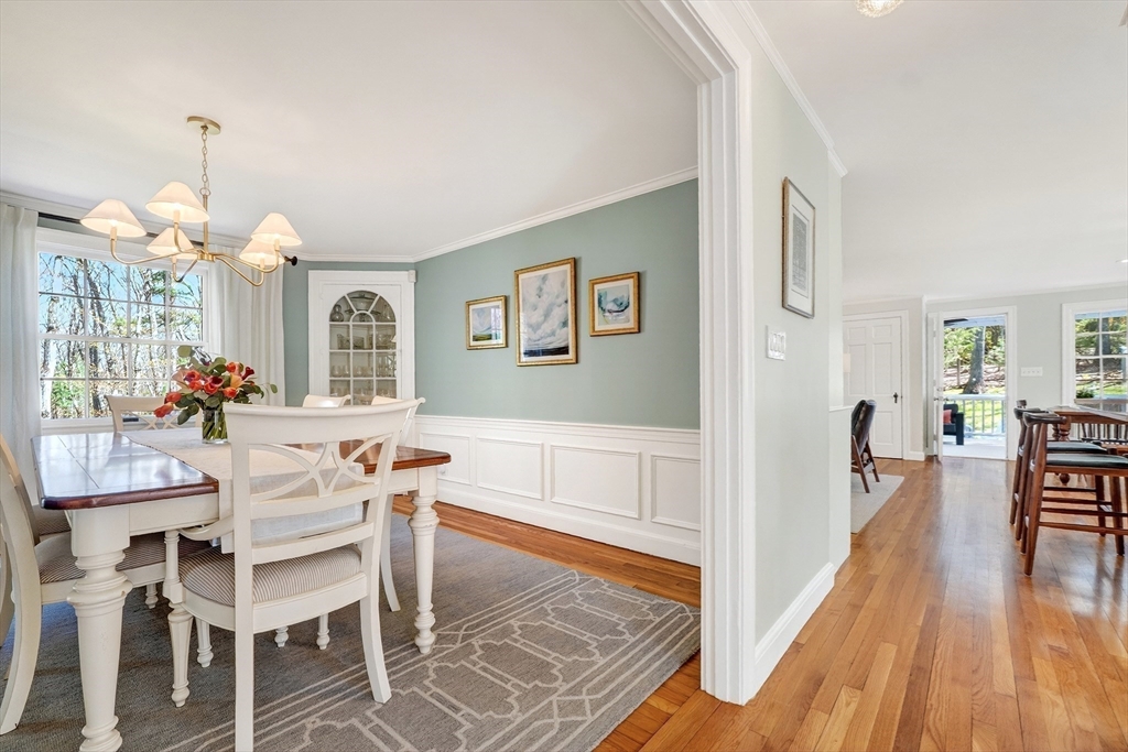 148 Weston Road Lincoln, MA 01773 - Photo 10 of 42