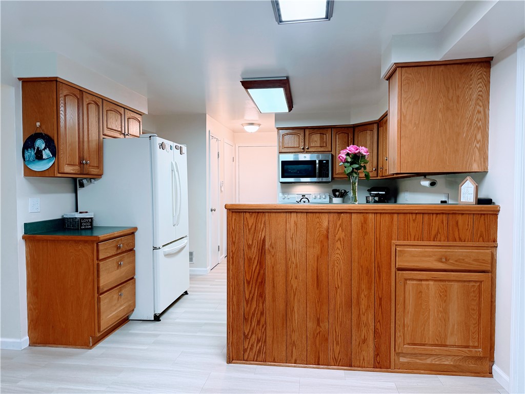 6 High Point Drive Parma, NY 14559 - Photo 10 of 35