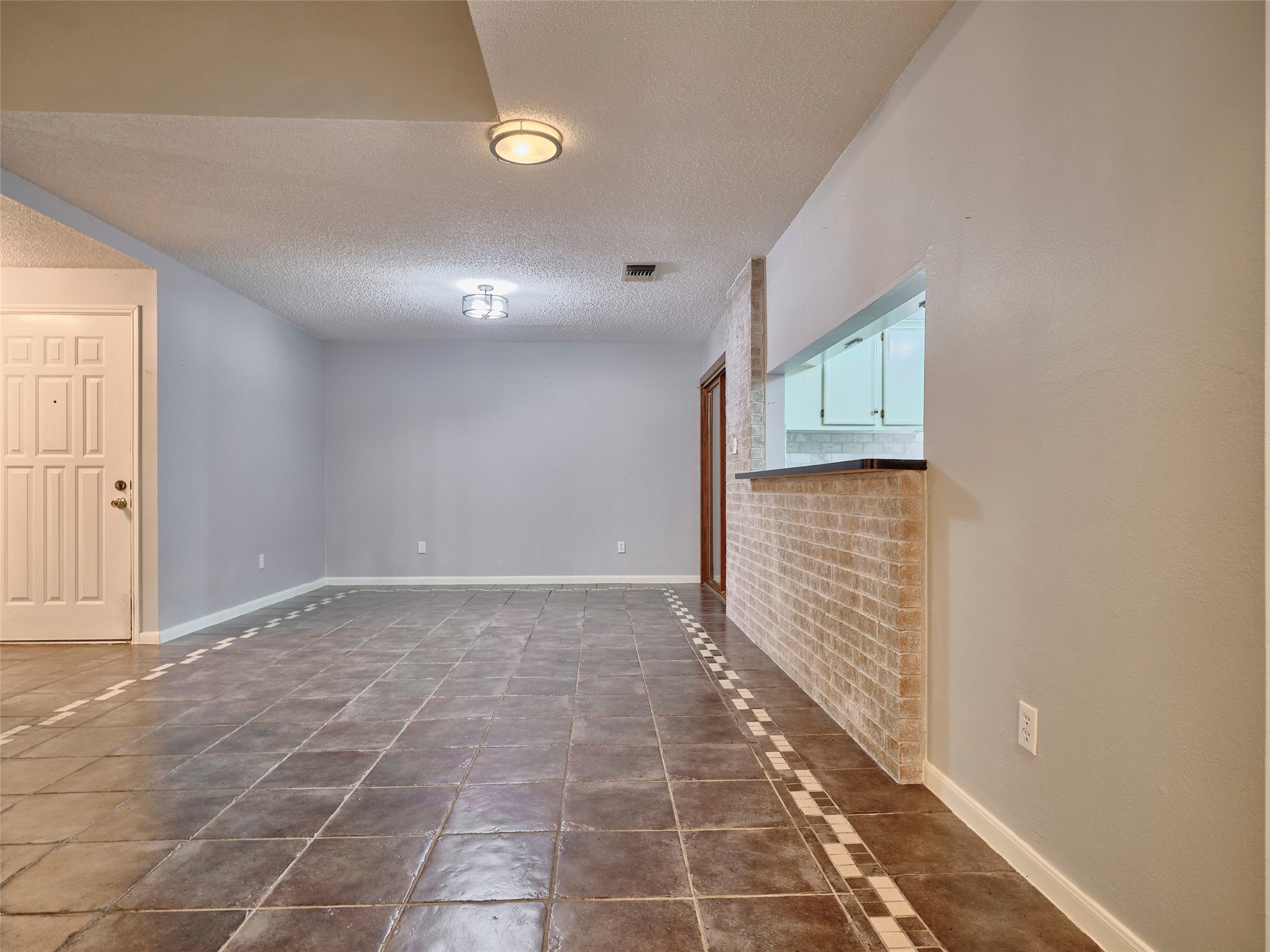 1520 Crestmont Street Wharton, TX 77488 - Photo 9 of 38 a view of an empty room