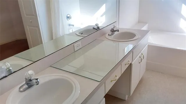 $2,000 | 30904 Burleigh Drive, Wesley Chapel, FL 33543