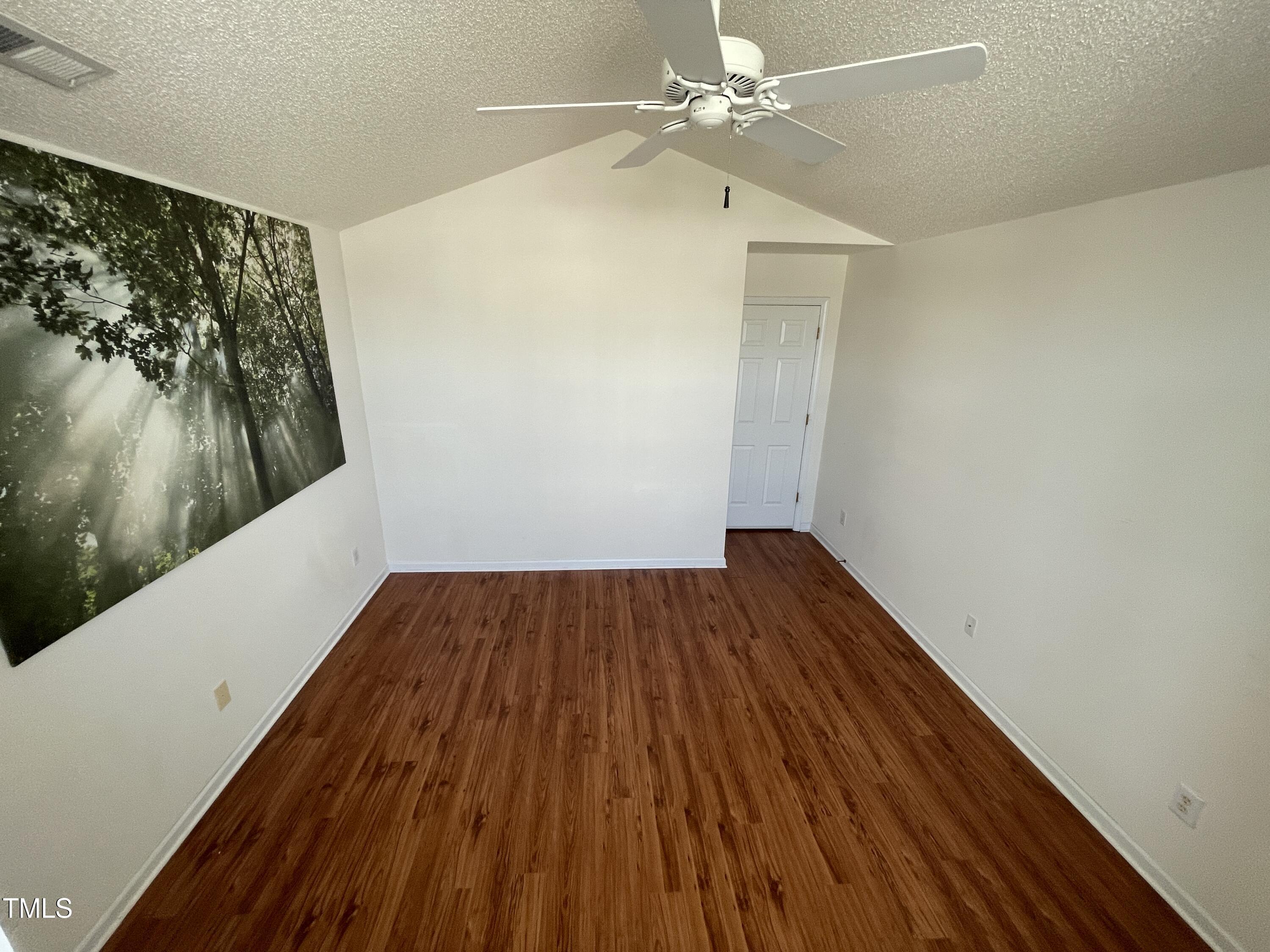 2041 Metacomet Way Raleigh, NC 27604 - Photo 43 of 67 IMG_3370