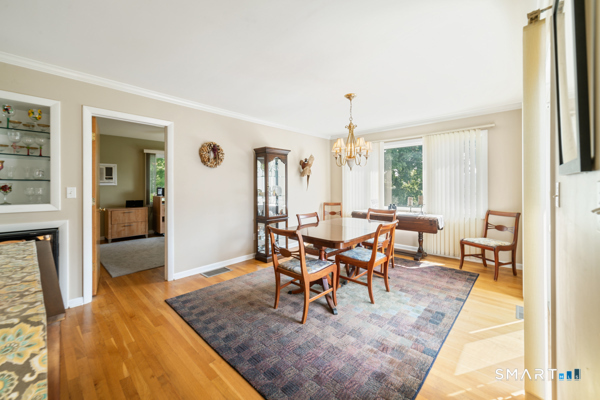72 Calhoun Avenue Trumbull, CT 06611 - Photo 21 of 40