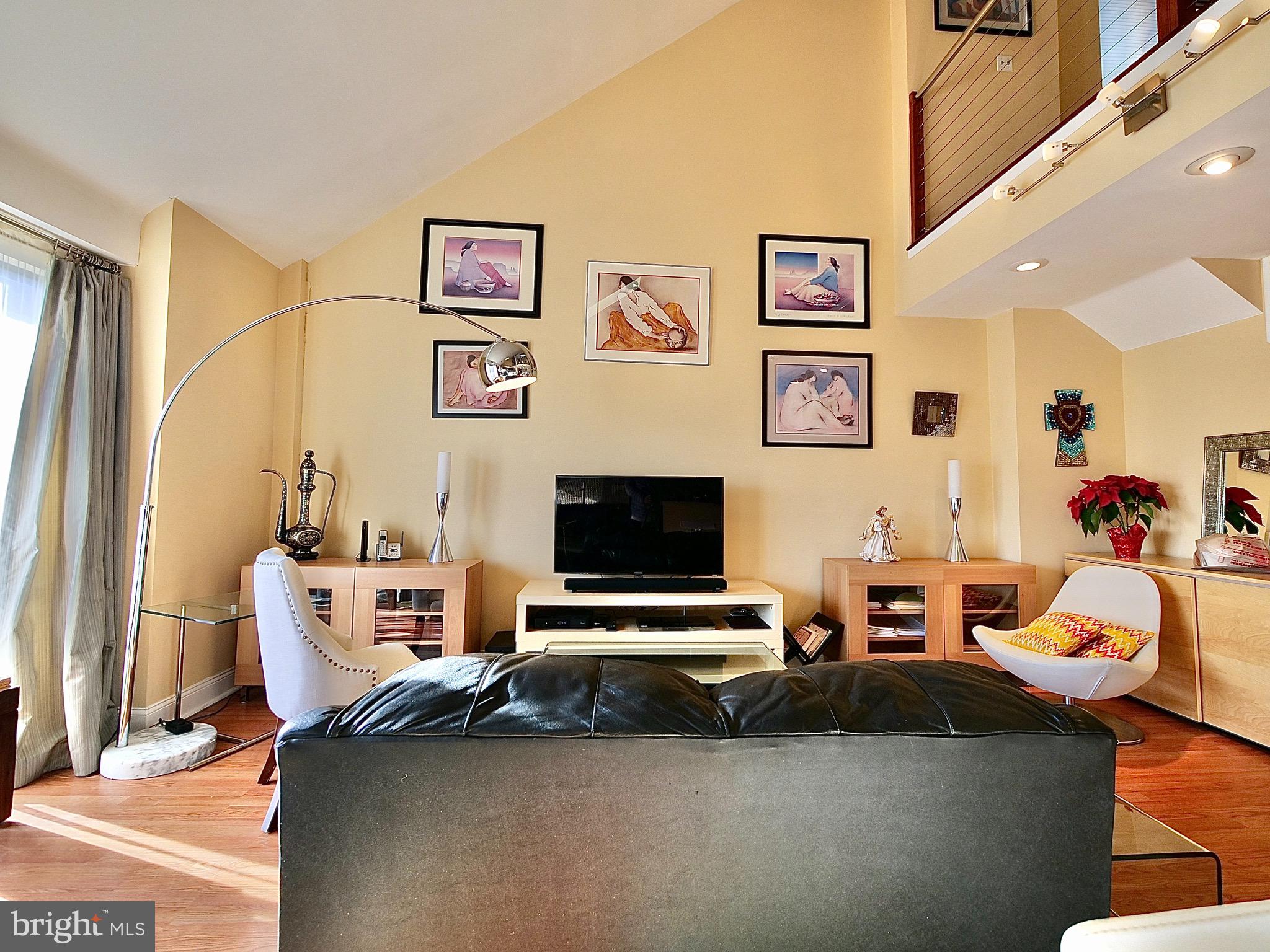9528 State Rd., Unit B Philadelphia, PA 19114 - Photo 3 of 66 Gallery Image 3
