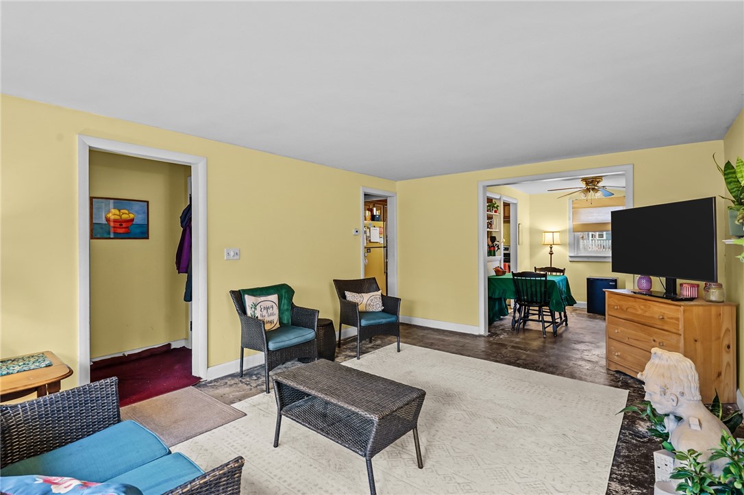 44 Capron Drive Warwick, RI 02886 - Photo 1 of 34