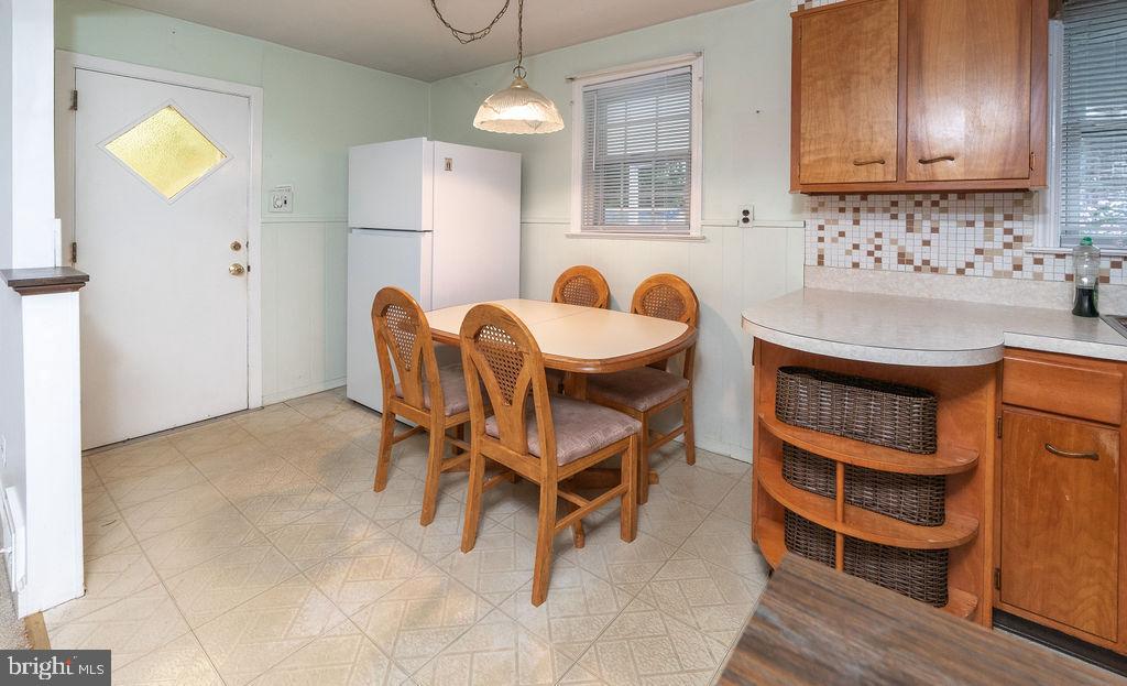 1917 Winton Avenue Havertown, PA 19083 - Photo 3 of 31