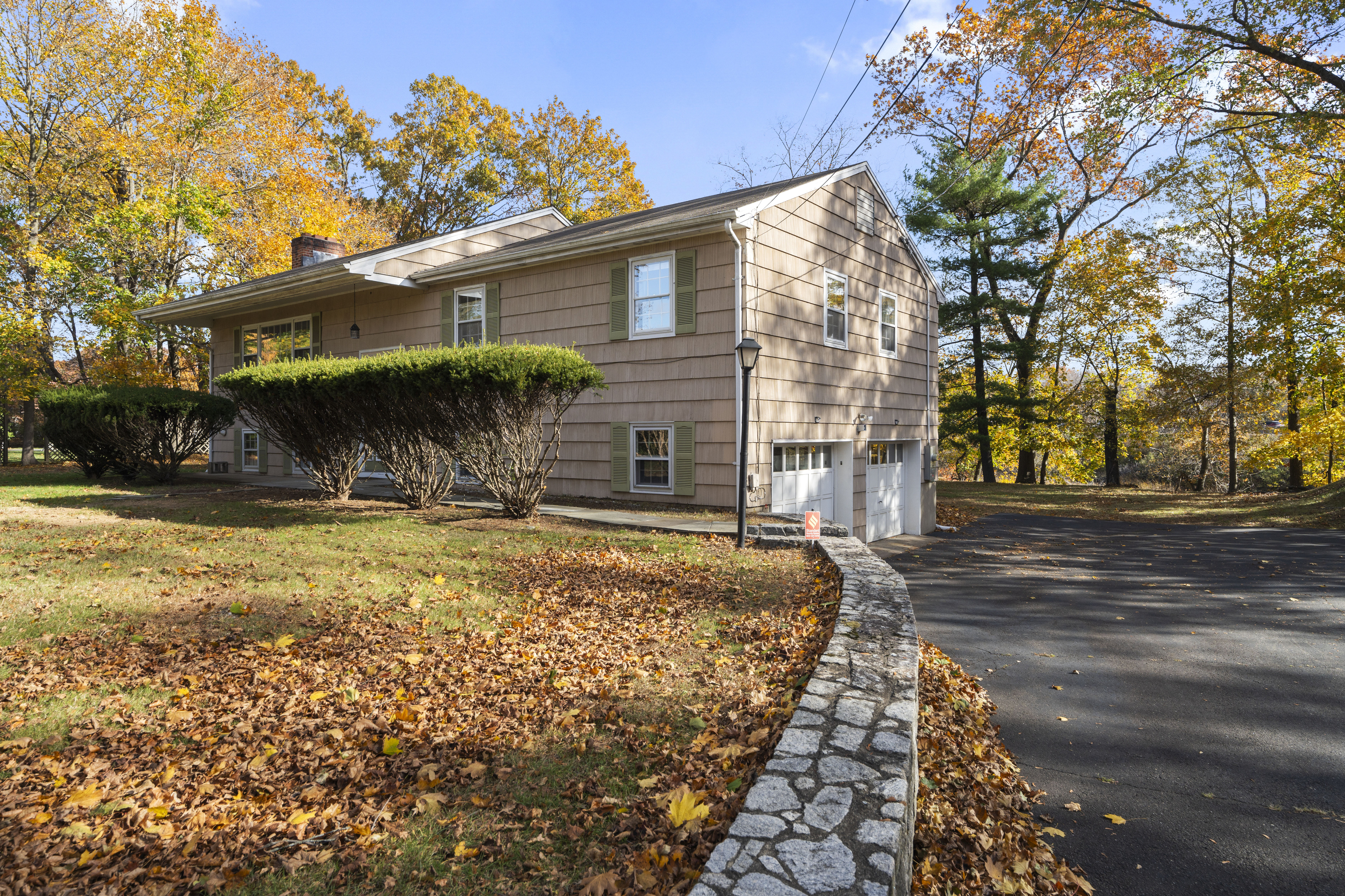 3 Parsell Lane Westport, CT 06880 - Photo 2 of 29 a view of a house with a yard