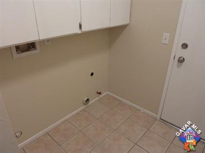 1539 Kings Road Palmdale, CA 93551 - Photo 16 of 22 a view of small space