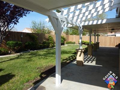 1539 Kings Road Palmdale, CA 93551 - Photo 22 of 22 a view of yard with patio