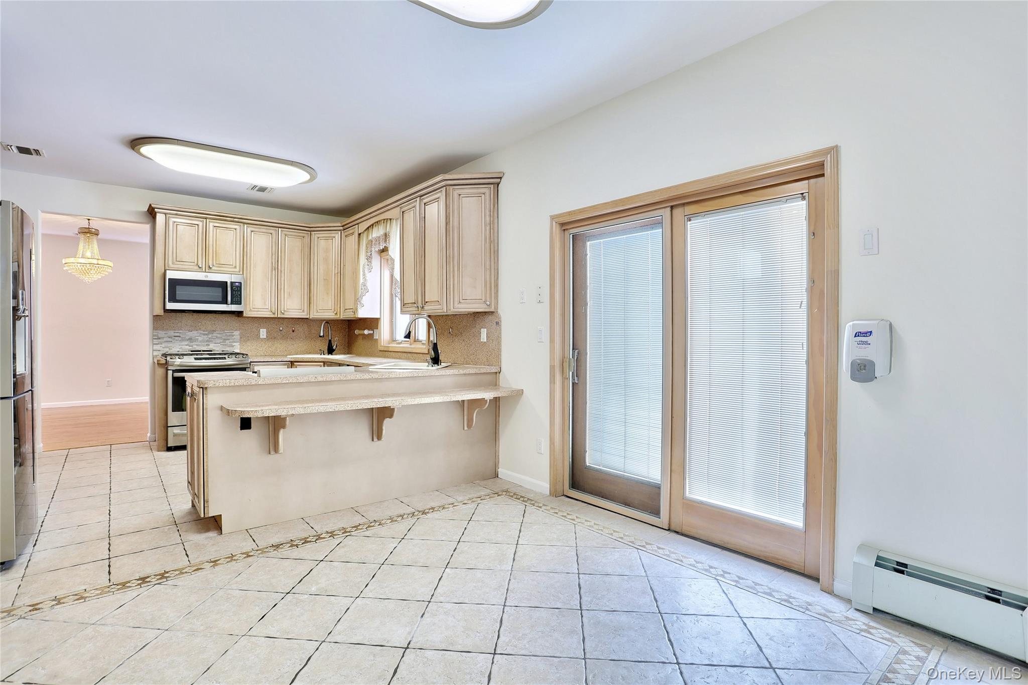 160 Saddle River Road, Unit A Airmont, NY 10952 - Photo 8 of 26