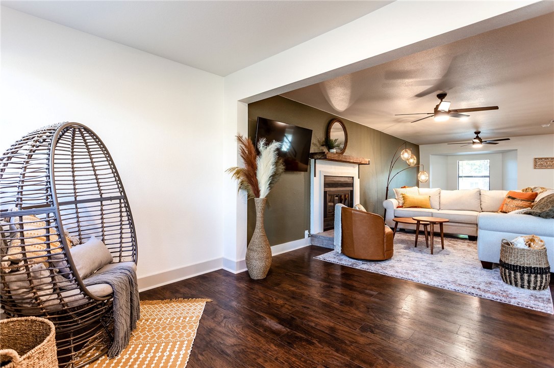 107 Spring Creek Street Waco, TX 76705 - Photo 12 of 78