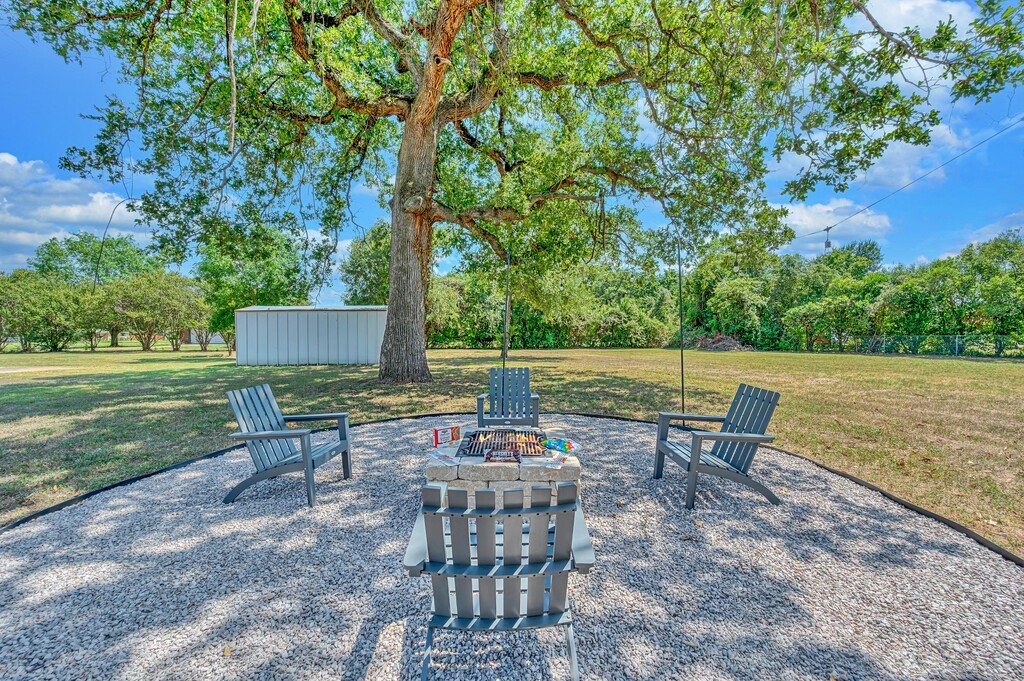 107 Spring Creek Street Waco, TX 76705 - Photo 65 of 78