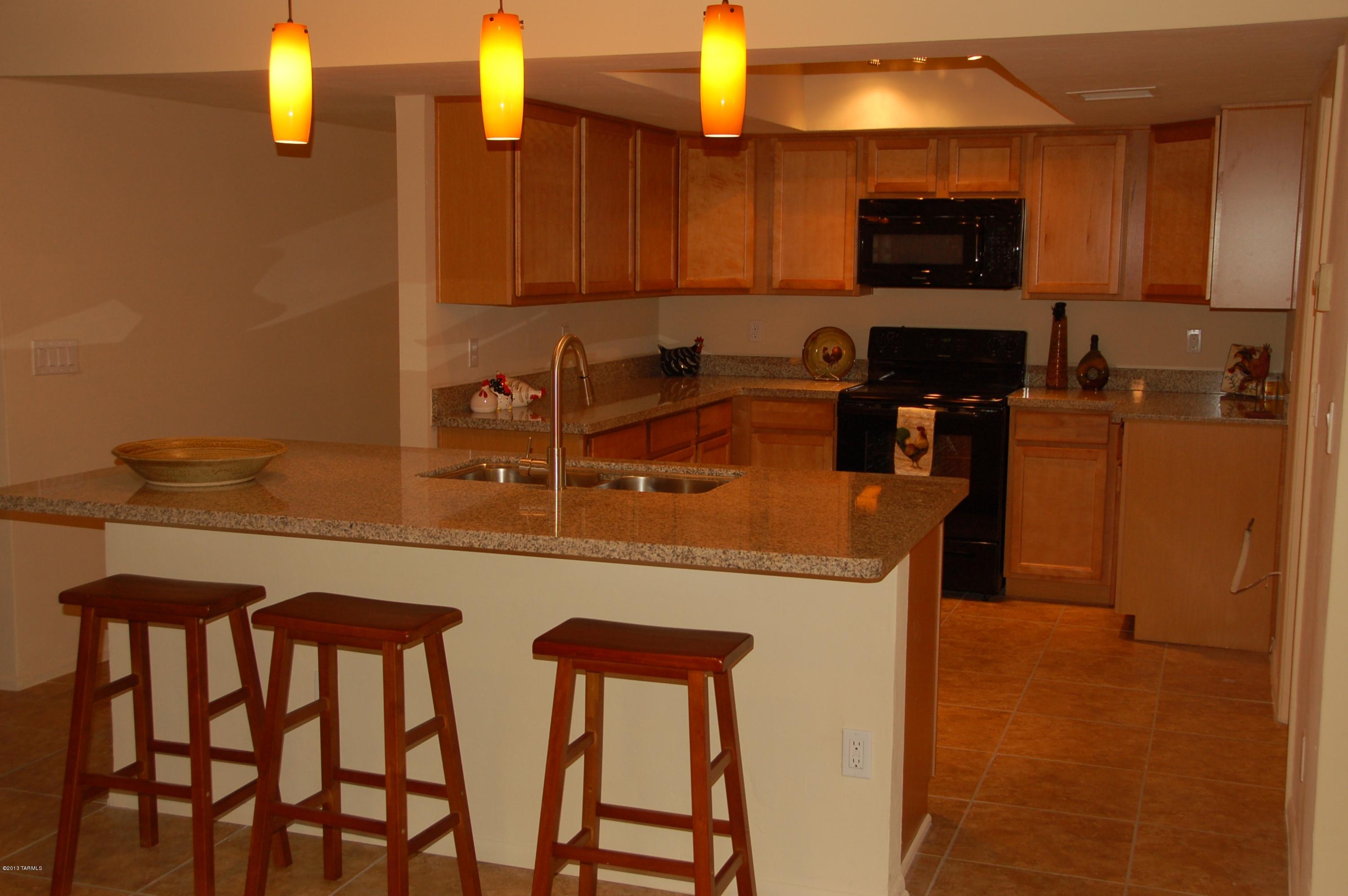 7922 East Presidio Road Tucson, AZ 85750 - Photo 3 of 21 Gallery Image 3