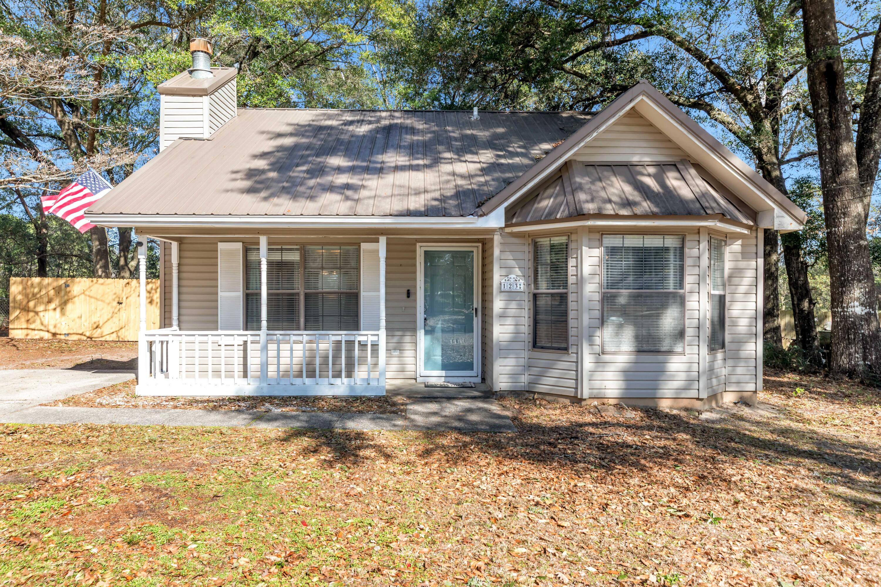 123 Beacons Bend Road Crestview, FL 32536 - Photo 4 of 37 147A7710