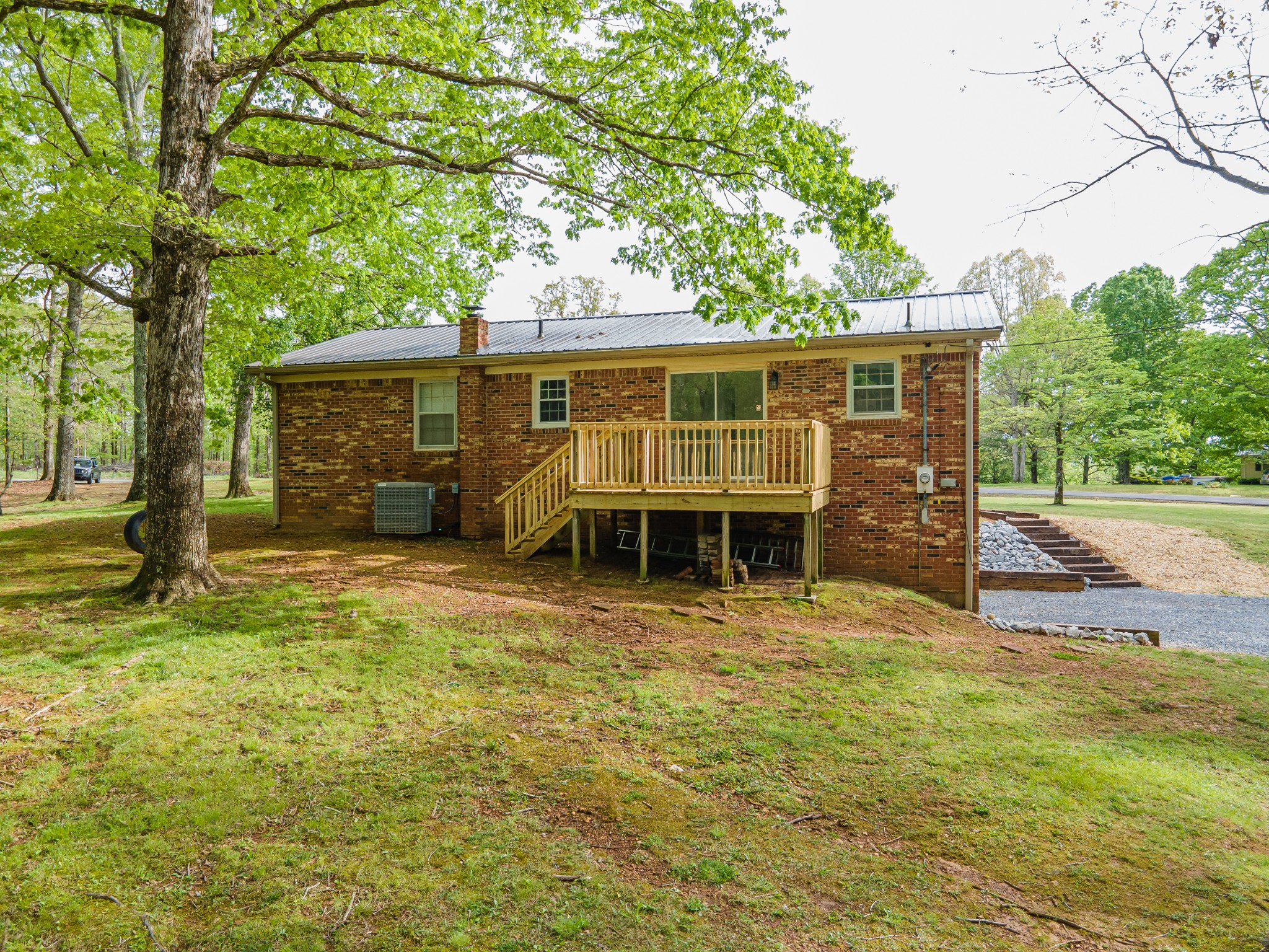 7651 Pinewood Road Nunnelly, TN 37137 - Photo 12 of 69 Gallery Image 12
