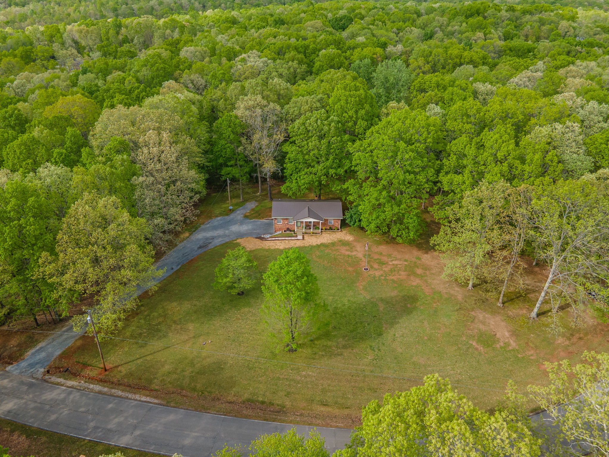 7651 Pinewood Road Nunnelly, TN 37137 - Photo 13 of 69 Gallery Image 13