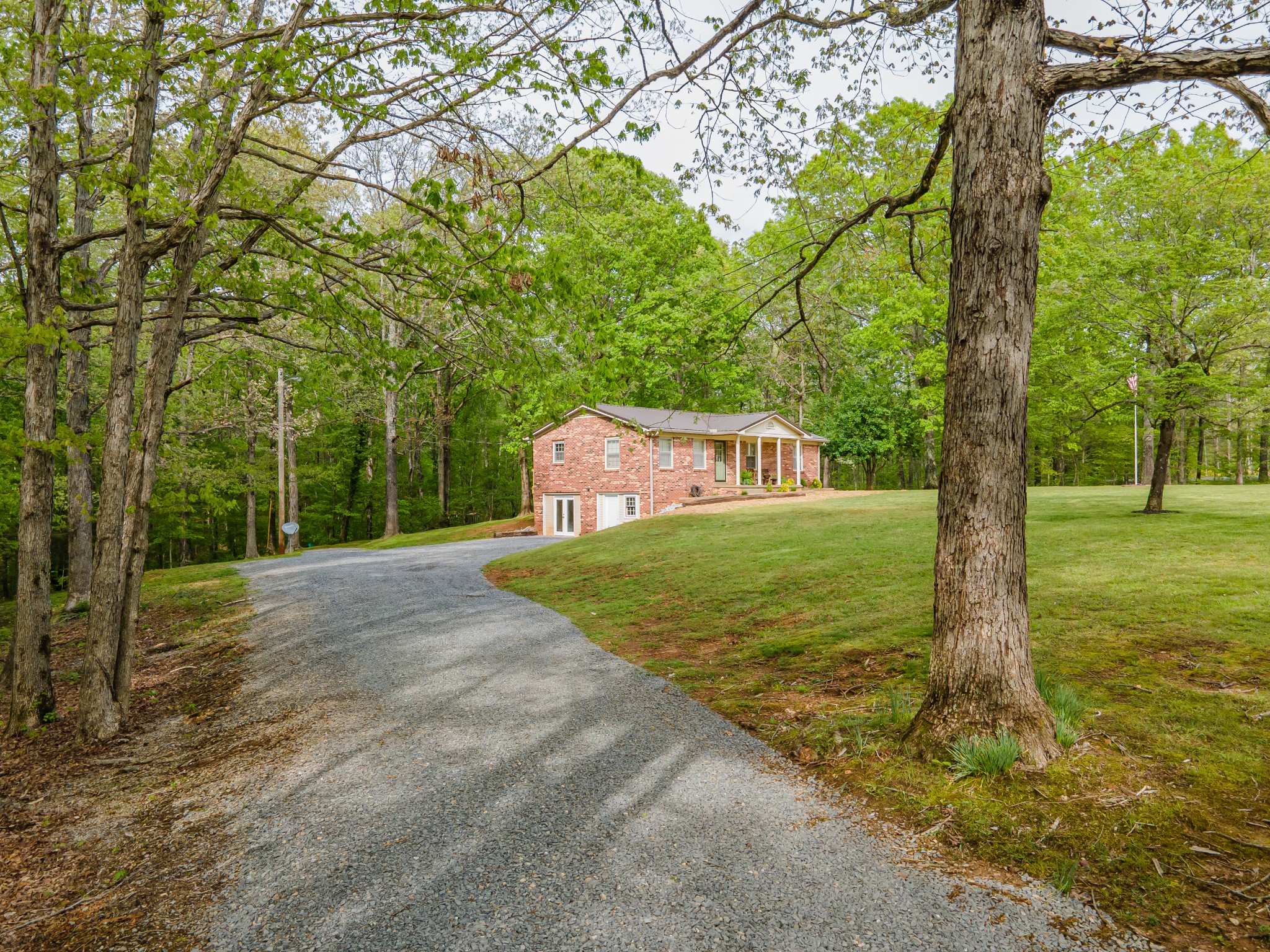 7651 Pinewood Road Nunnelly, TN 37137 - Photo 16 of 69 Gallery Image 16