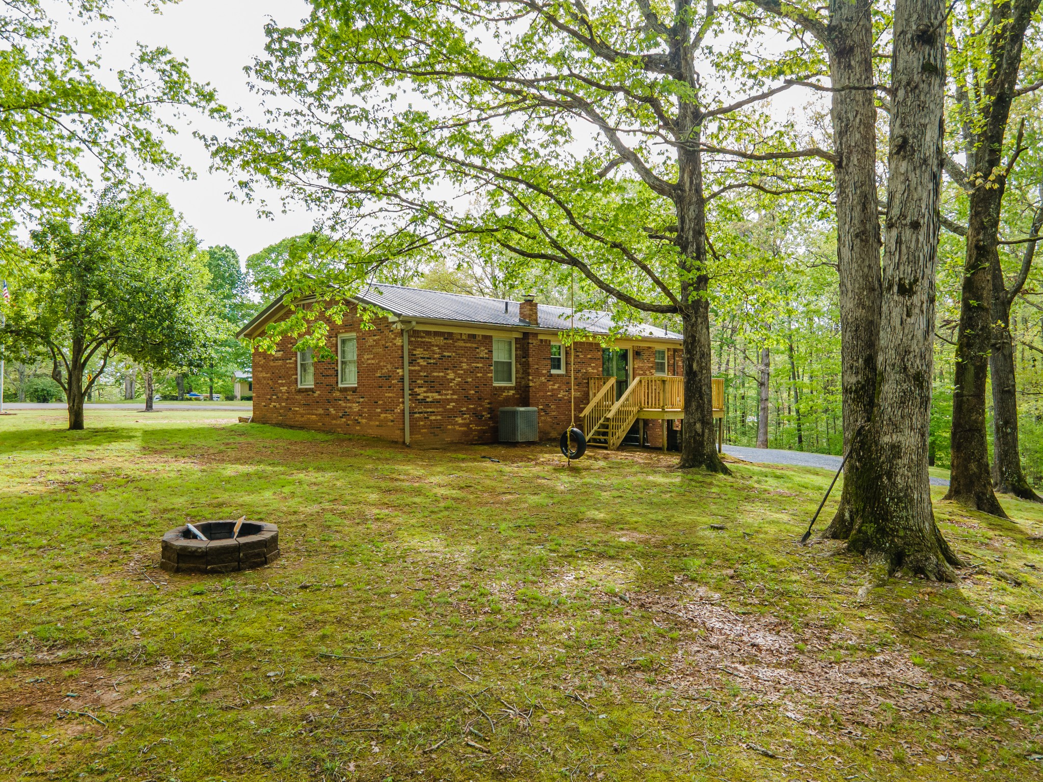 7651 Pinewood Road Nunnelly, TN 37137 - Photo 18 of 69 Gallery Image 18
