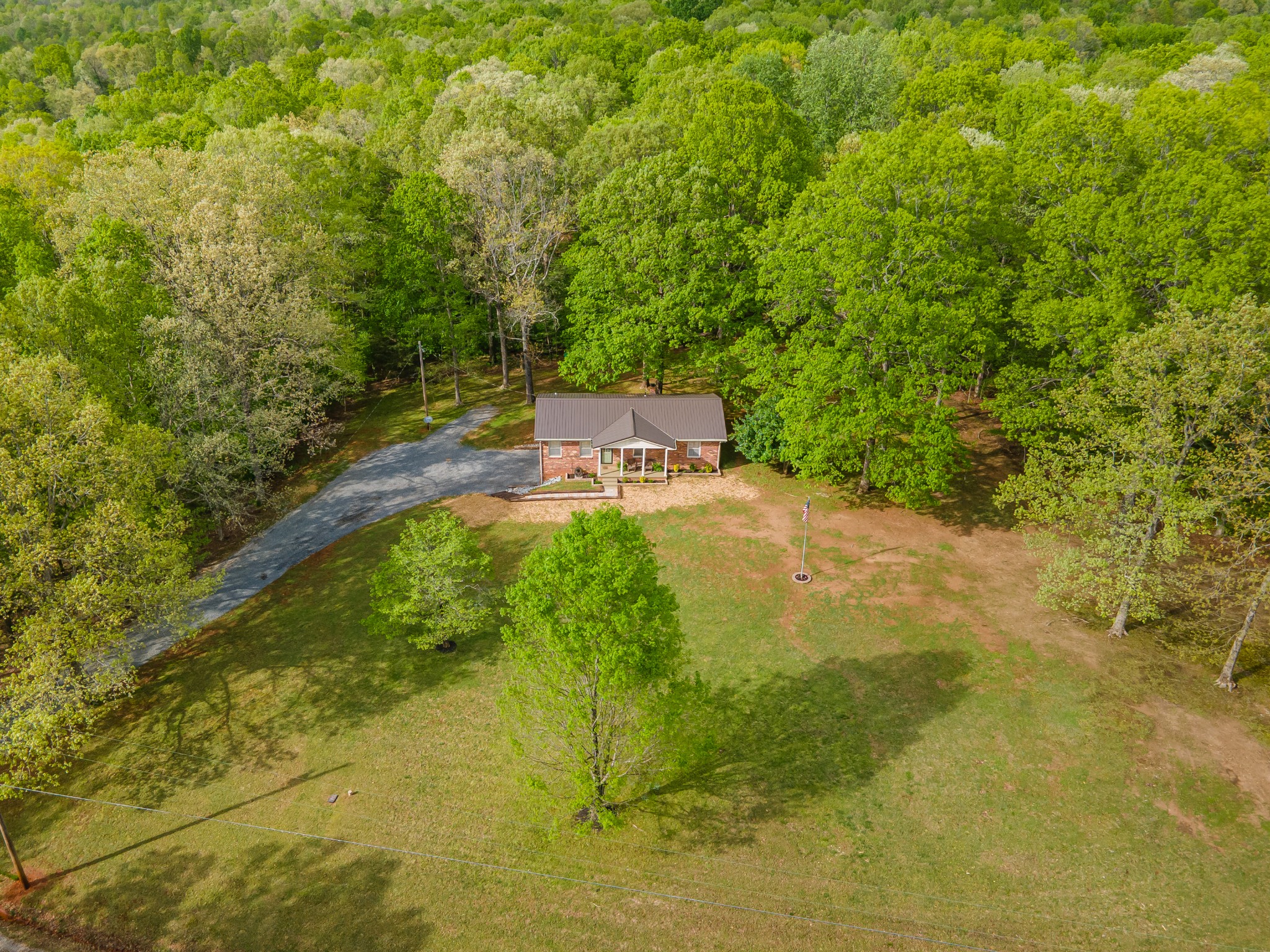 7651 Pinewood Road Nunnelly, TN 37137 - Photo 7 of 69 Gallery Image 7