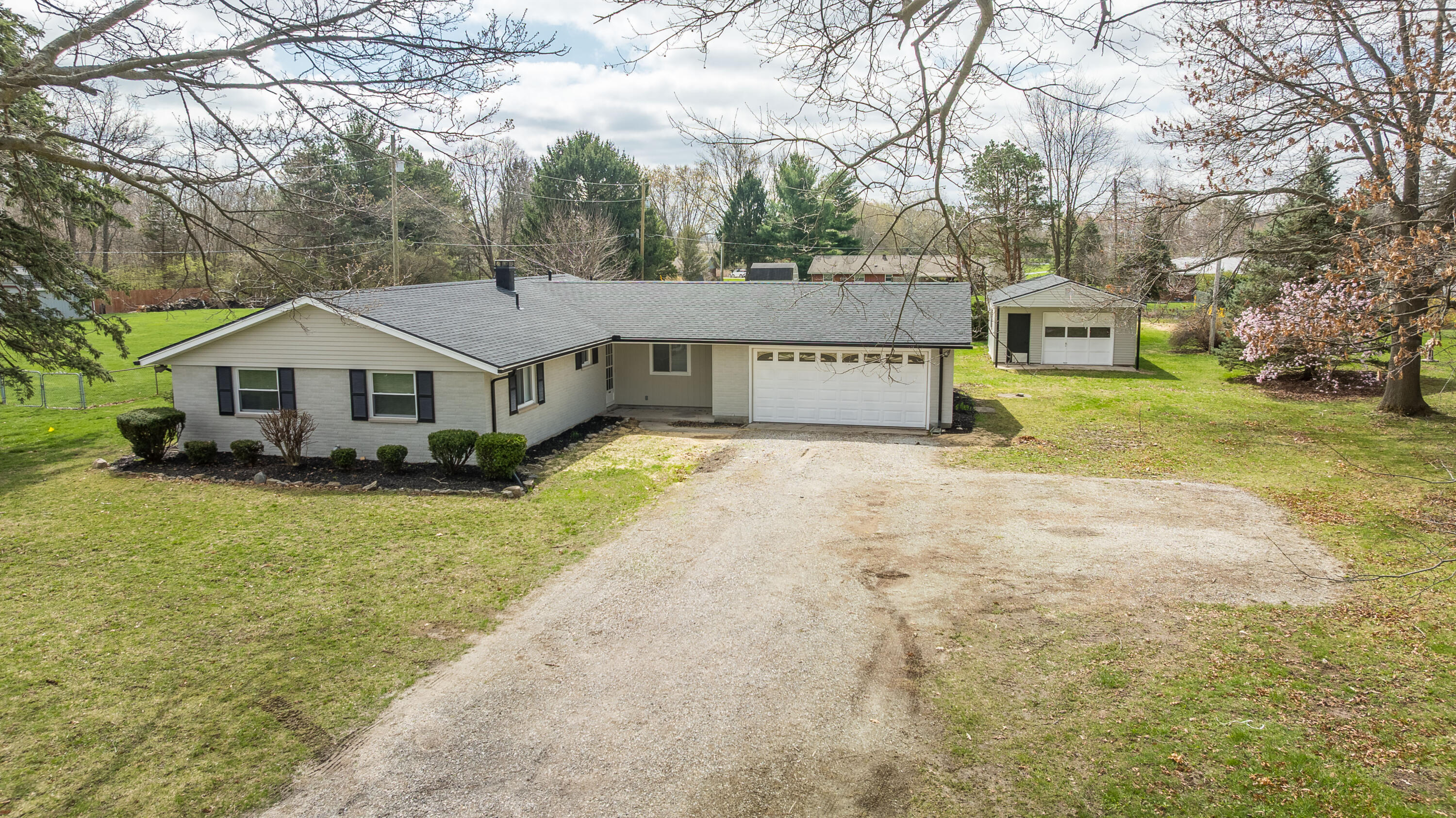 1270 Kerr Road Troy, OH 45373 - Photo 4 of 27 Gallery Image 4