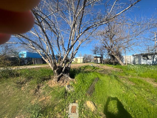 4160 Easter Avenue Redding, CA 96003 - Photo 3 of 7 Back of Lot