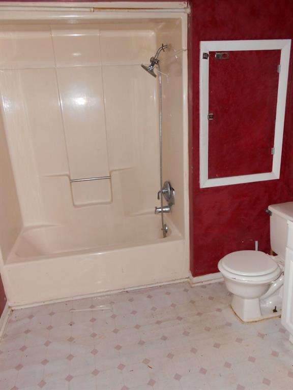644 Amity Ridge Road Amity, PA 15311 - Photo 6 of 24 Main Floor Bath