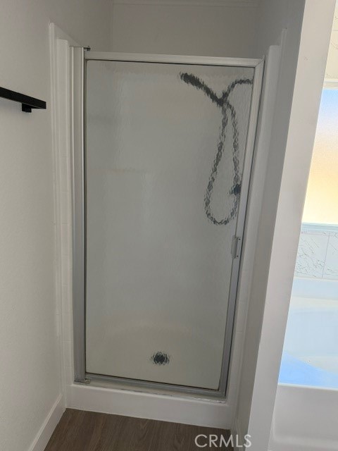 278 Yucca Road Pinon Hills, CA 92372 - Photo 18 of 36 Master bathroom- Walkin Shower