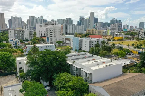 $5,100,000 | 761 Northwest 1st Street, Miami, FL 33128