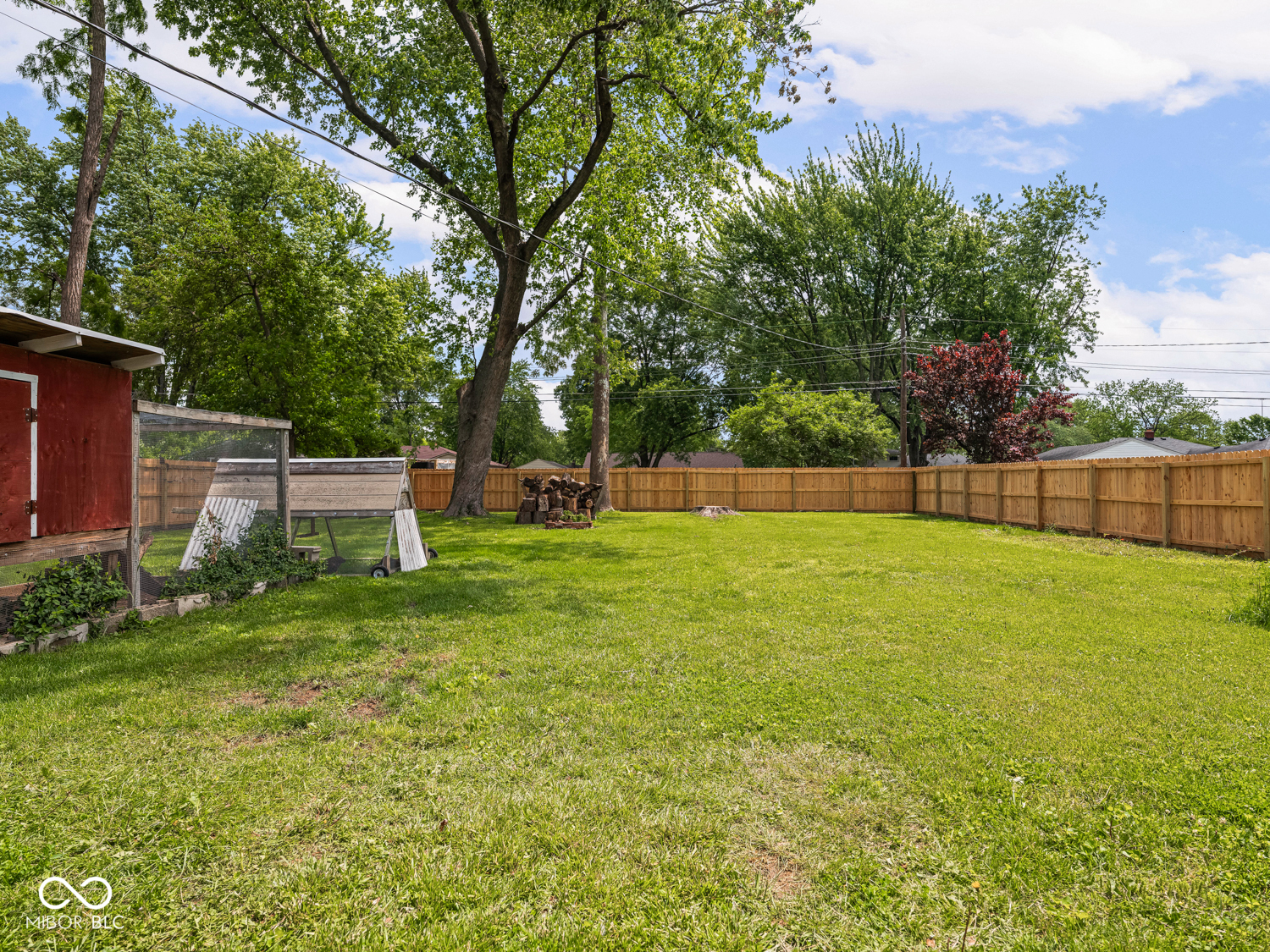 209 Burbank Road Indianapolis, IN 46219 - Photo 49 of 50 Gallery Image 49