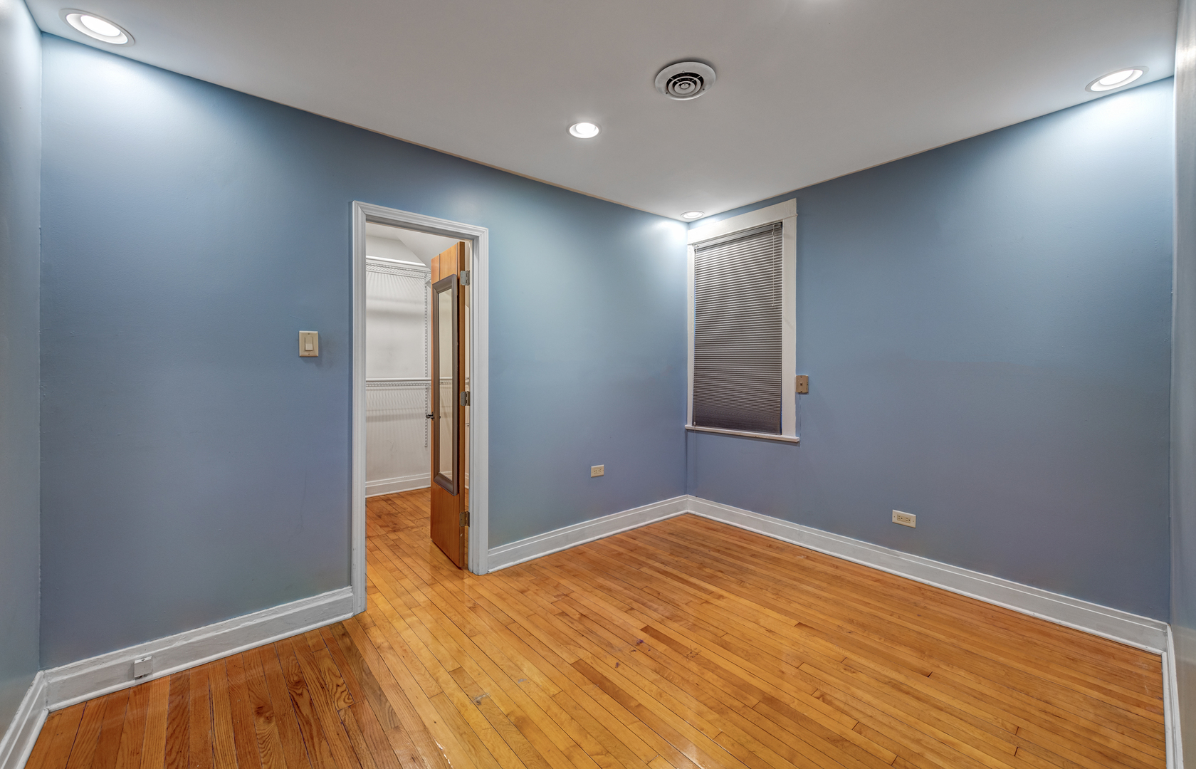 4113 North Kenneth Avenue, Unit 1 Chicago, IL 60641 - Photo 6 of 8