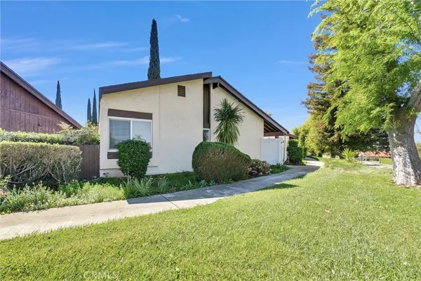 $2,500 | 36156 Senna Circle, Yucaipa, CA 92399