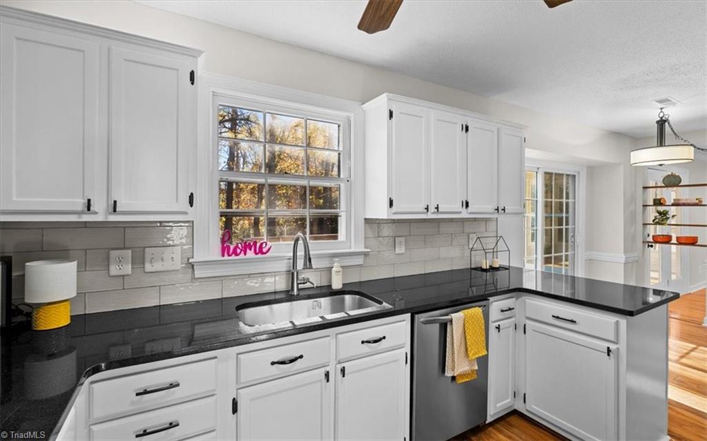 3329 Cardinal Ridge Drive Greensboro, NC 27410 - Photo 15 of 45